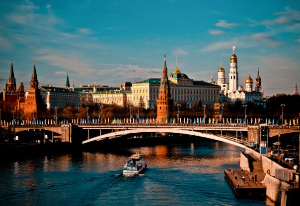 Moscow or St Petersburg? What City to Choose for Your Summer Trip 2017?